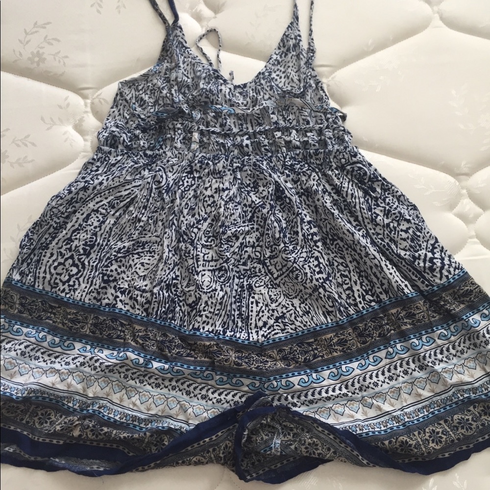 Tobi Romper - Picture 2 of 4
